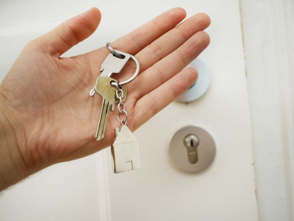 https://GeetaPhadte.StopRentingStartOwning.com